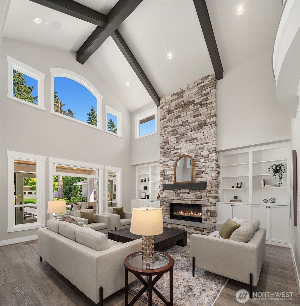 Photo of 5866 127th Avenue NE, Kirkland, WA 98033 (MLS # 2547257)