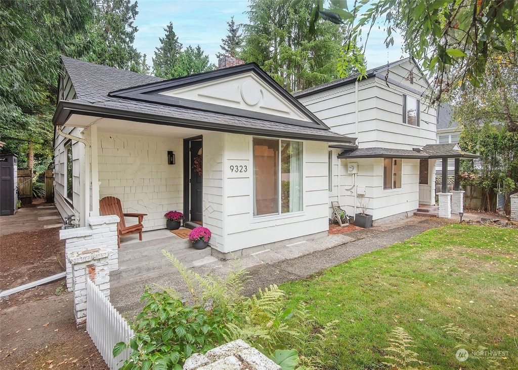 Photo of 9323 Forest Court SW, Seattle, WA 98136 (MLS # 2285942)