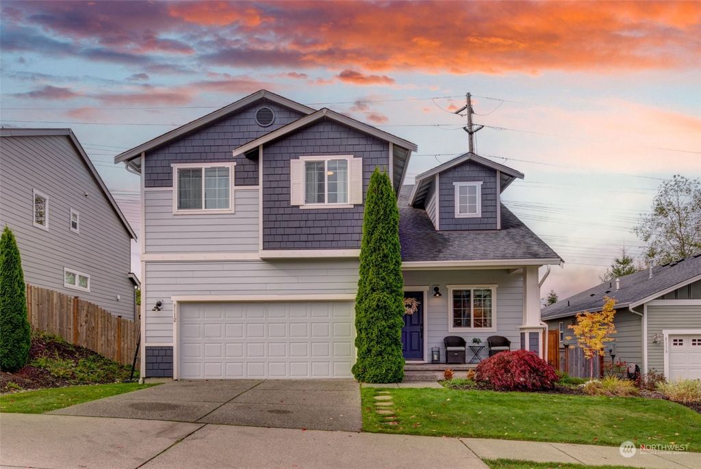 Photo of 8112 81st Drive NE, Marysville, WA 98270 (MLS # 2305126)