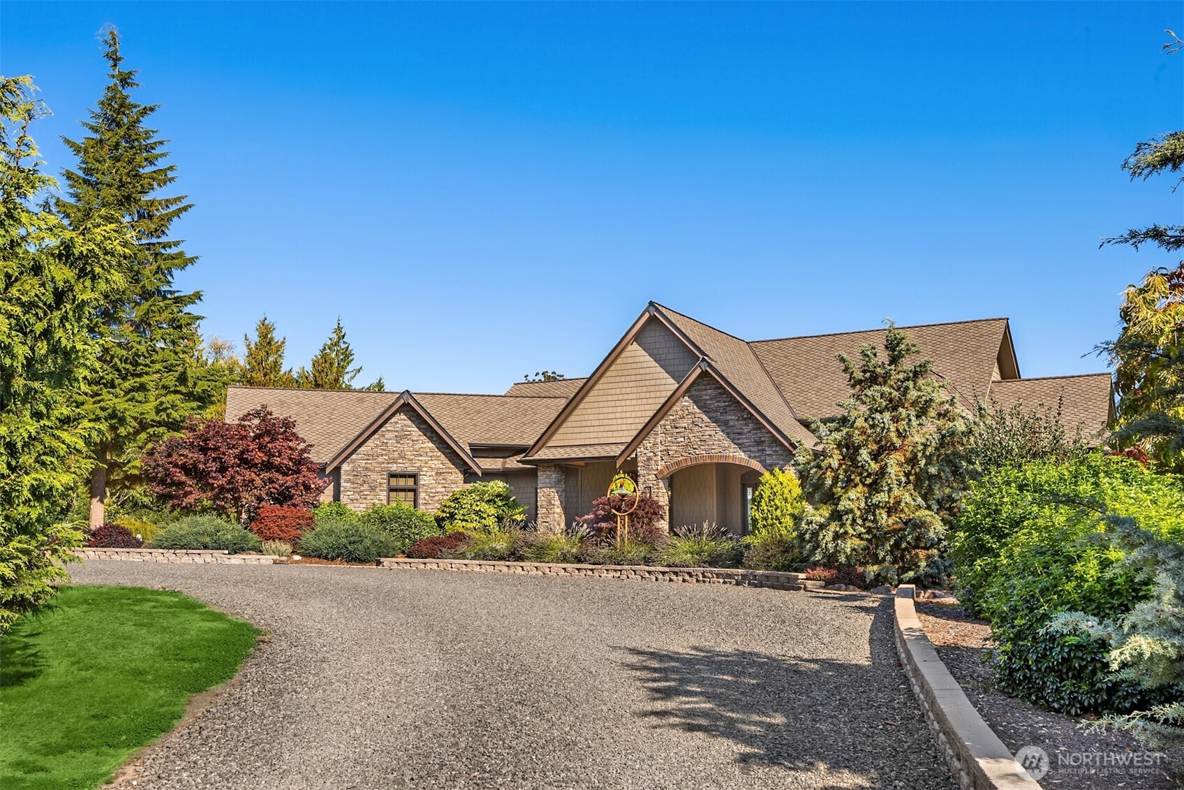 39171 NE No Name Place