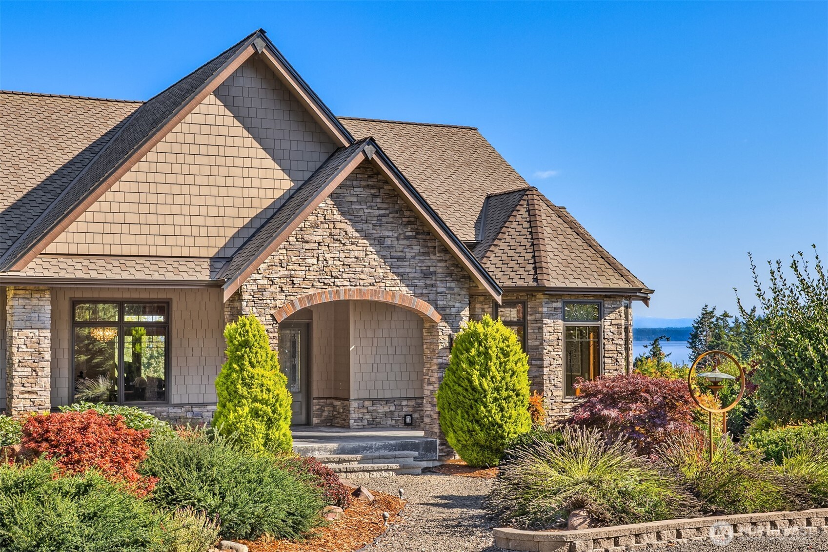 39171 NE No Name Place