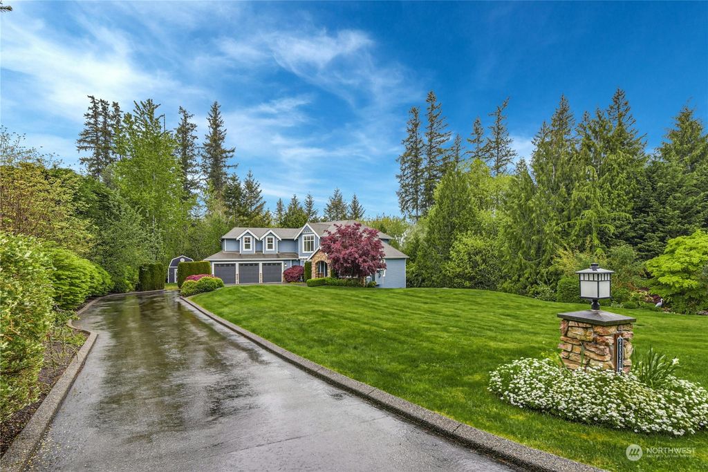 Photo of 28206 NE Quail Creek Drive, Redmond, WA 98053 (MLS # 2221147)