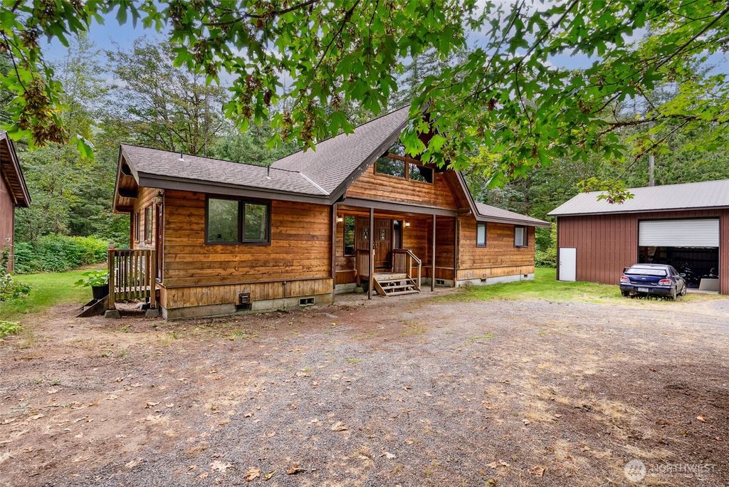 Photo of 40808 172nd Street SE, Gold Bar, WA 98251 (MLS # 2371815)