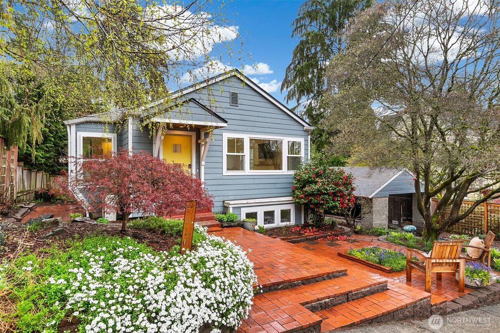 Photo of 2110 NE 81st Street, Seattle, WA 98115 (MLS # 2357323)