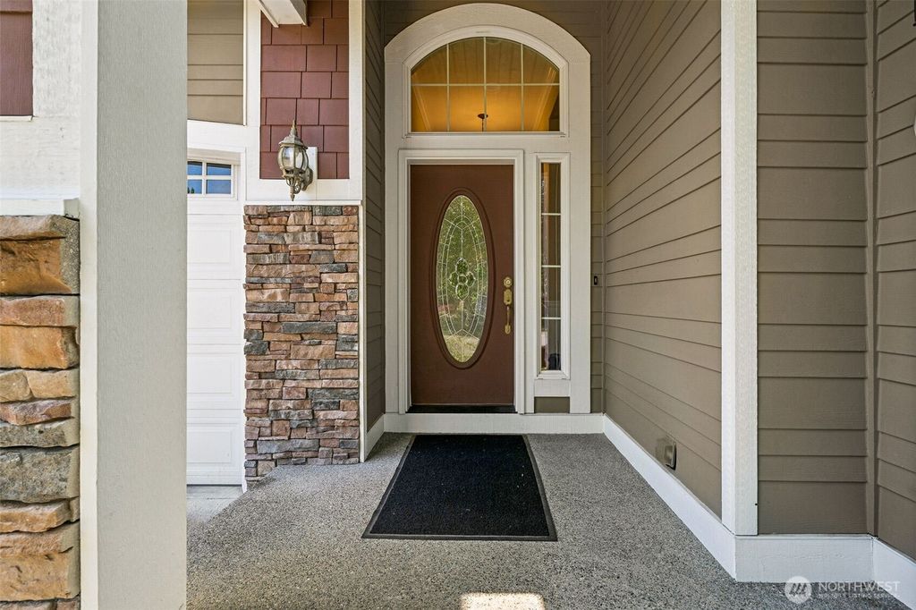 Photo of 11424 179th Avenue Ct E, Bonney Lake, WA 98391 (MLS # 2513961)