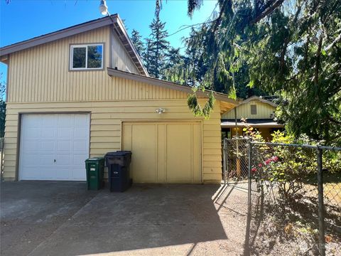 Photo of 37440 47th Avenue S, Auburn, WA 98001 (MLS # 2150998)
