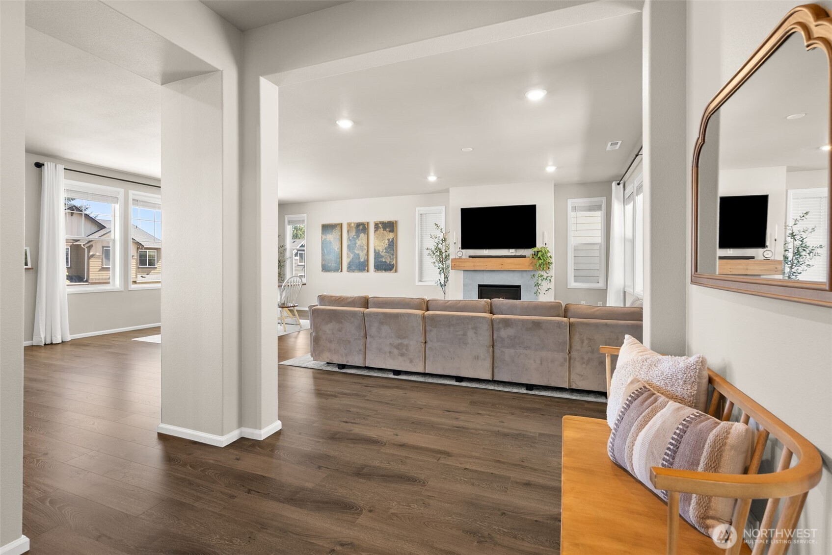 10417 Treasure Drive NW