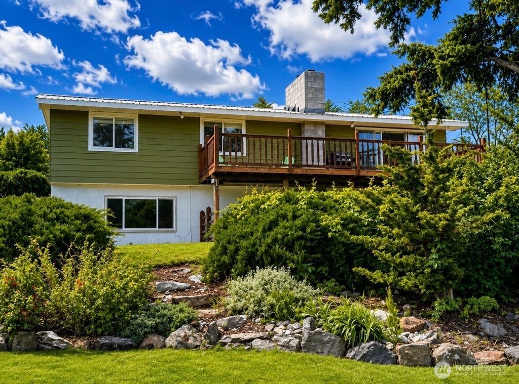 Photo of 33601 Highway 97, Oroville, WA 98844 (MLS # 2526038)