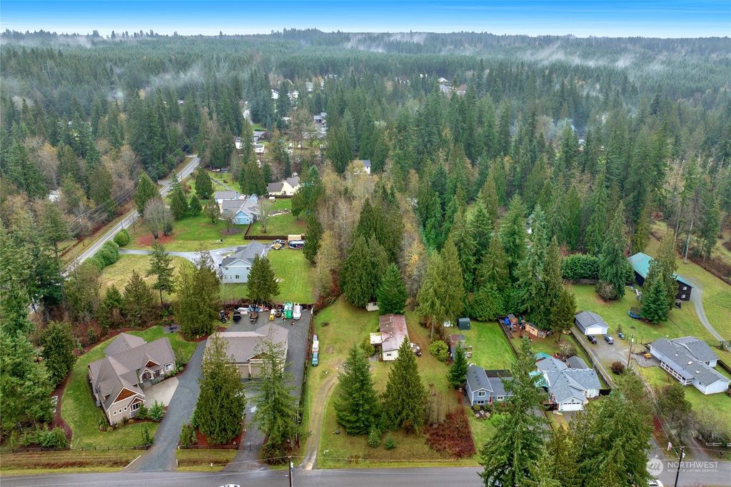 Photo of 13829 34th Avenue NW, Marysville, WA 98271 (MLS # 2184243)