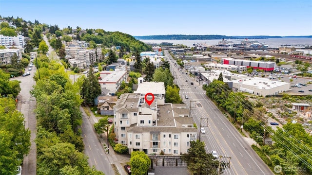 2530 Fifteenth Avenue W 410 #410, Seattle