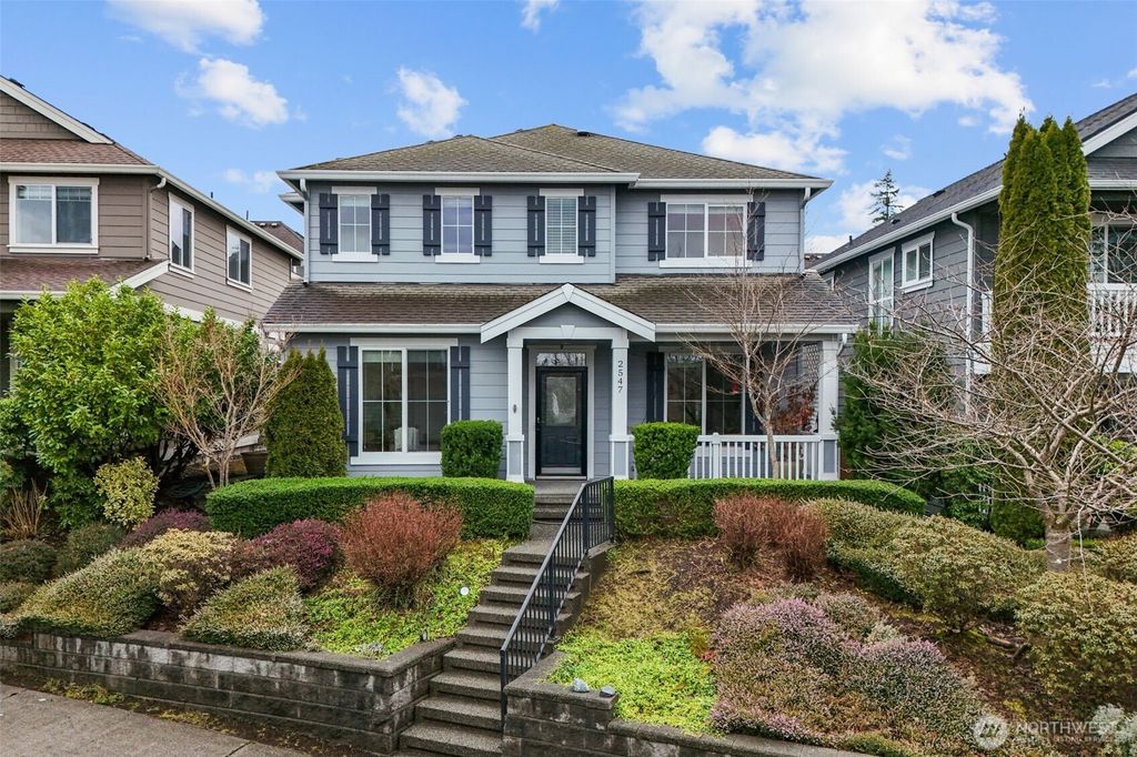 Photo of 2547 NE Mulberry Street, Issaquah, WA 98029 (MLS # 2333399)