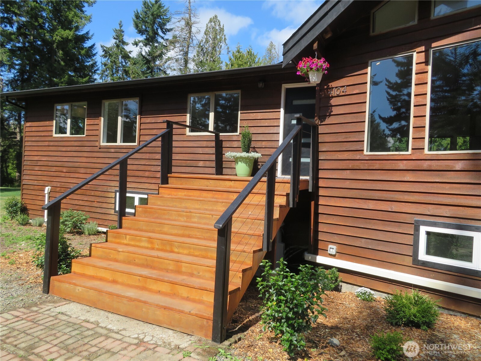 4104 Loomis Trail Road