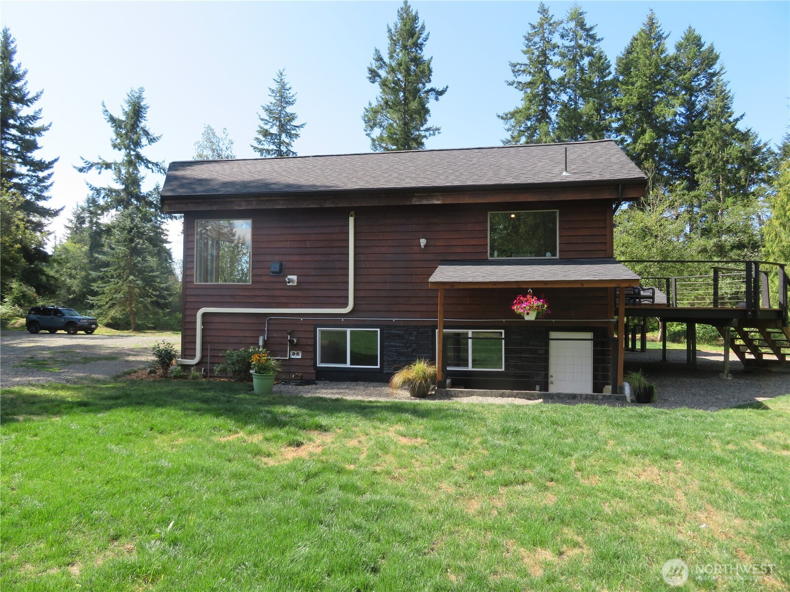 4104 Loomis Trail Road