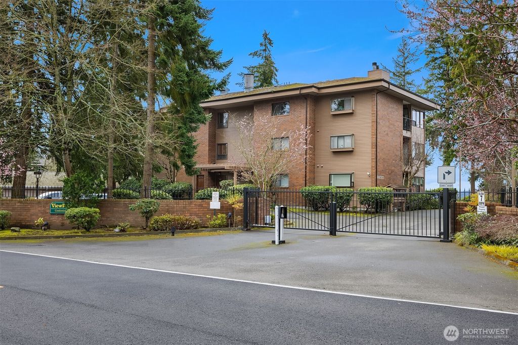 Photo of 8230 53rd Avenue W #H 832, Mukilteo, WA 98275 (MLS # 2356727)