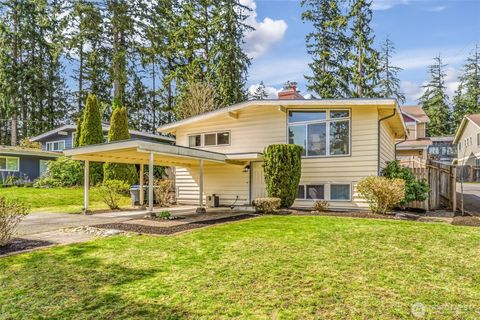 Photo of 3953 153rd Avenue SE, Bellevue, WA 98006 (MLS # 2500366)