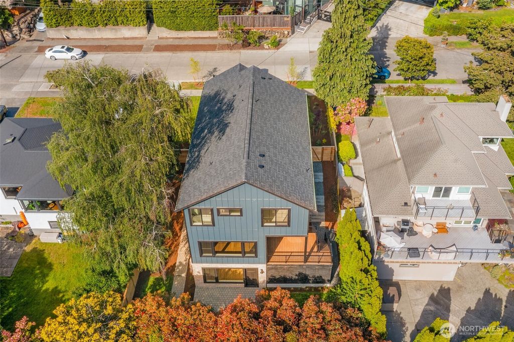 Photo of 2809 12th Avenue W, Seattle, WA 98119 (MLS # 2384447)