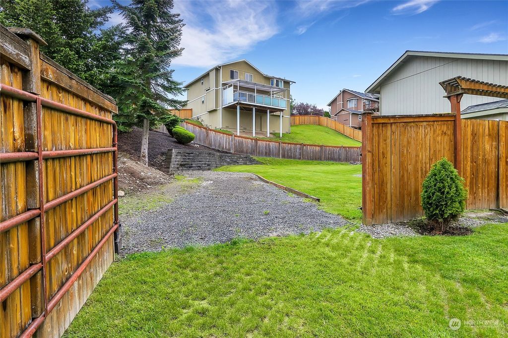 Photo of 8615 74th Drive NE, Marysville, WA 98270 (MLS # 2247676)