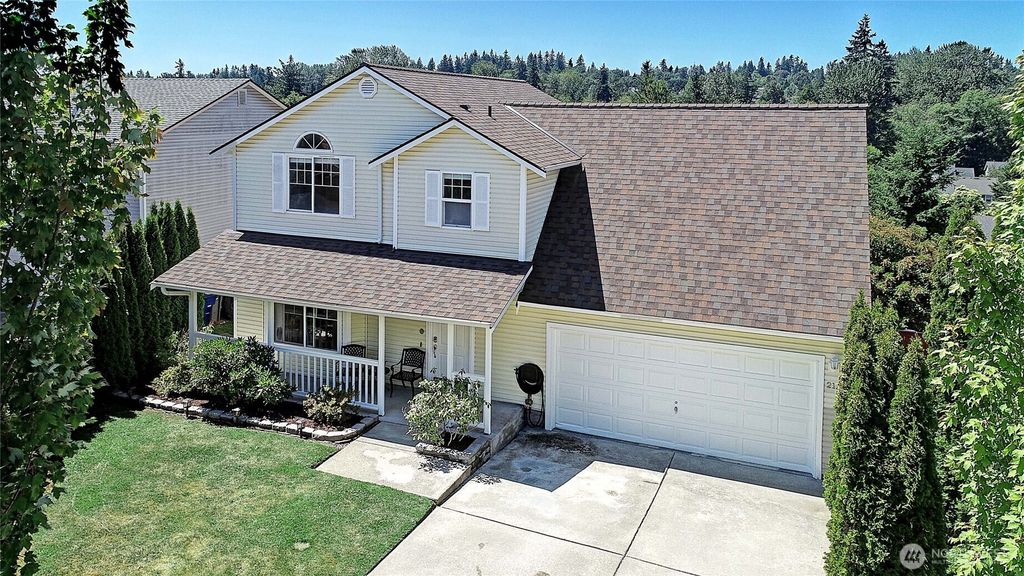Photo of 2128 150th Place SW, Lynnwood, WA 98087 (MLS # 2400819)