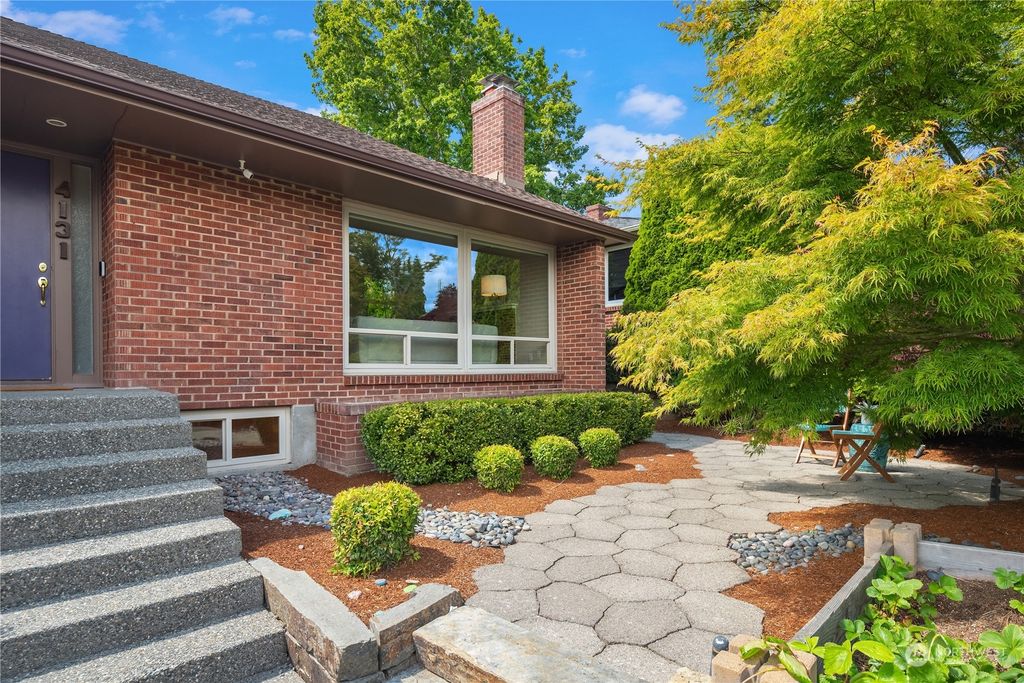 Photo of 4131 53rd Avenue SW, Seattle, WA 98116 (MLS # 2254460)