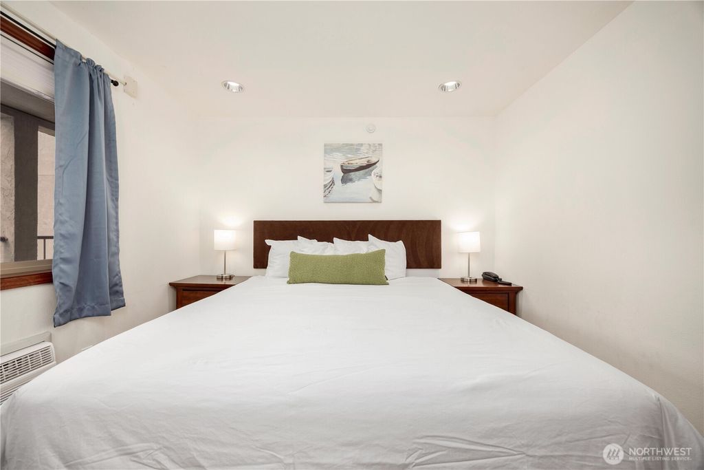 Photo of 322 W Woodin Avenue #632, Chelan, WA 98816 (MLS # 2505856)