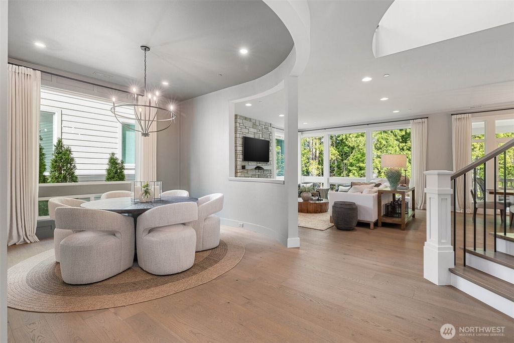 Photo of 24564 NE 19th Place, Sammamish, WA 98074 (MLS # 2366914)