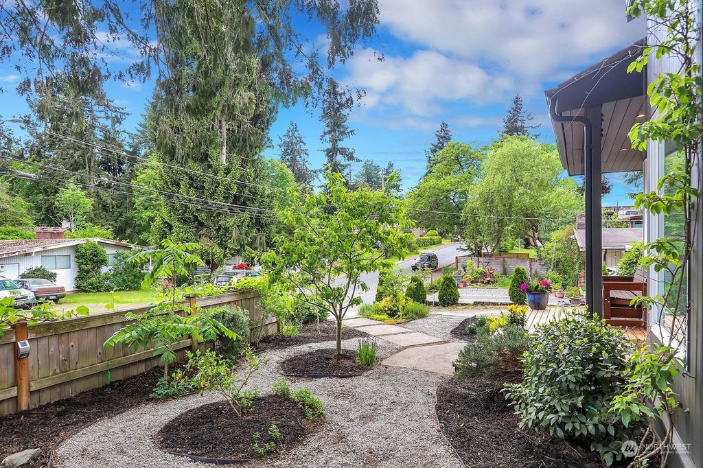 Photo of 3316 NE 120th Street, Seattle, WA 98125 (MLS # 2238620)