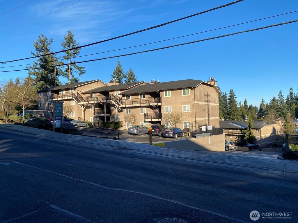 Photo of 323 75th Street SE #B10, Everett, WA 98203 (MLS # 2470767)