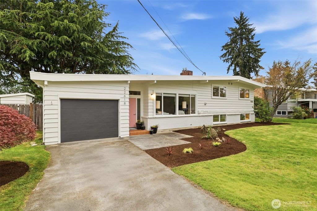 Photo of 22618 87th Avenue W, Edmonds, WA 98026 (MLS # 2512081)