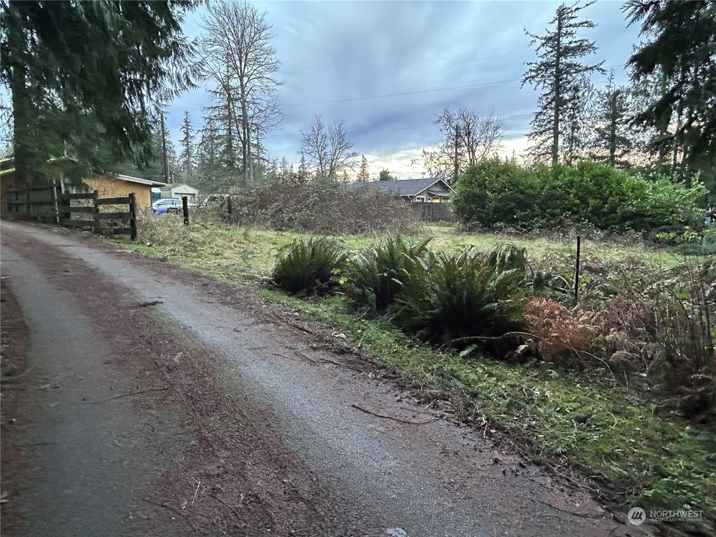 Photo of 2027 219th Lane SE, Sammamish, WA 98075 (MLS # 2320935)