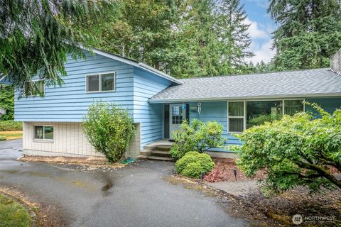 Photo of 9111 116th Street E, Puyallup, WA 98373 (MLS # 2418068)