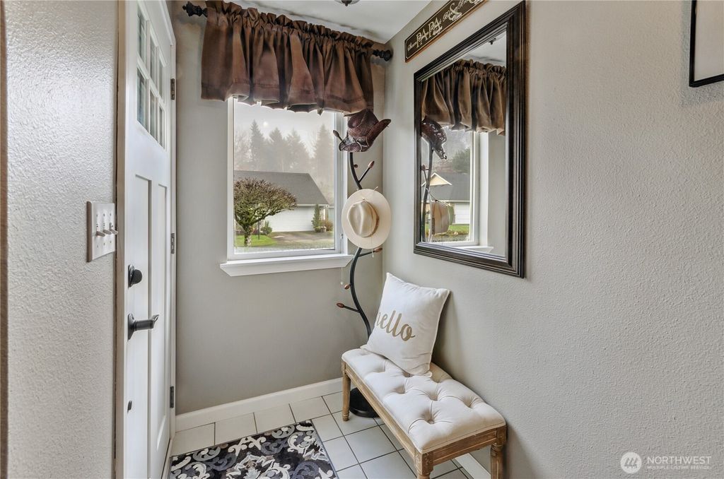 Photo of 11804 112th Avenue Ct E, Puyallup, WA 98374 (MLS # 2467332)