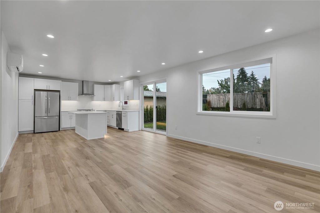 Photo of 3235 S 187th Street, SeaTac, WA 98188 (MLS # 2589272)