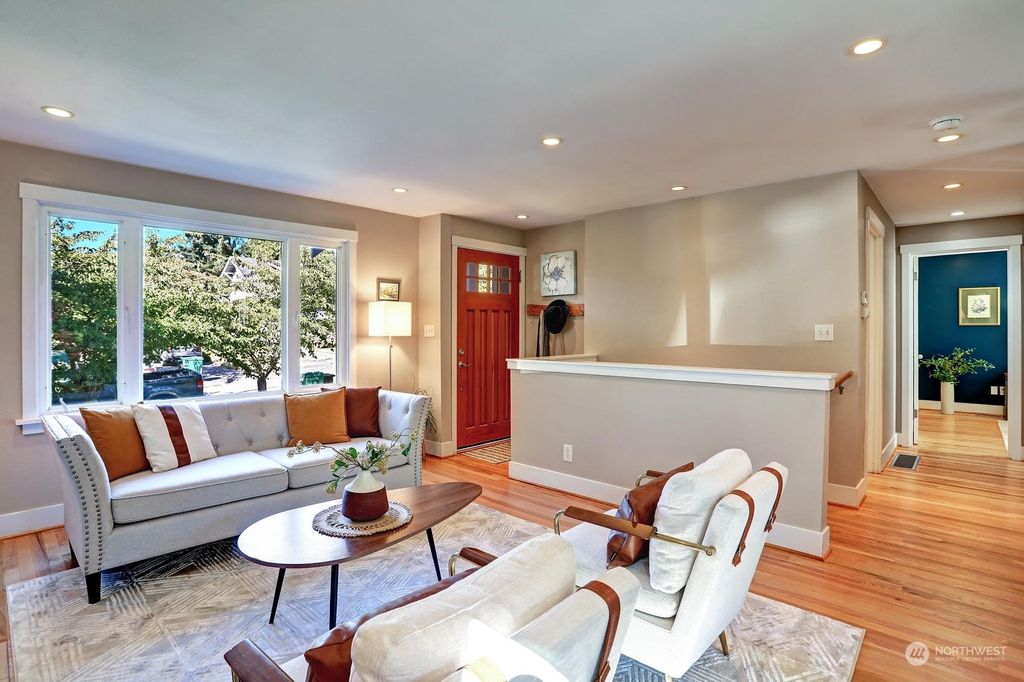 Photo of 8226 Corliss Avenue N, Seattle, WA 98103 (MLS # 2161073)