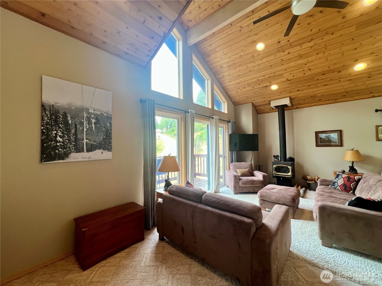 122 Hellem Drive