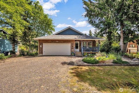 Photo of 318 Duck Lake Drive NE, Ocean Shores, WA 98569 (MLS # 2444781)
