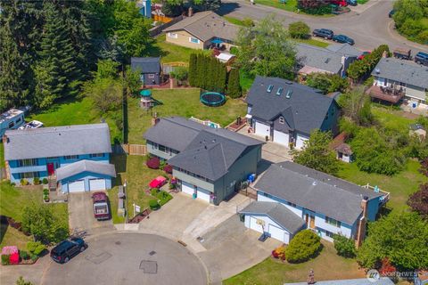 Photo of 12202 SE 218th Court, Kent, WA 98031 (MLS # 2513022)