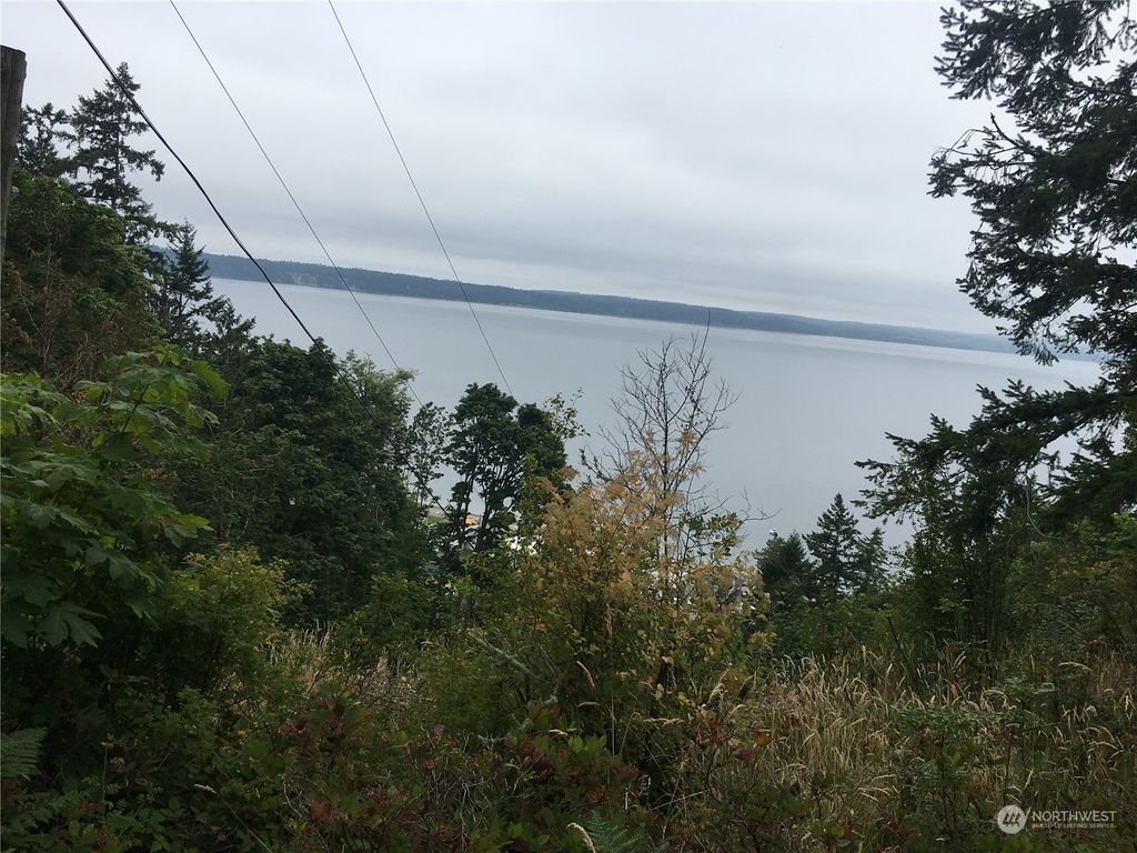 Photo of 14420 94th Avenue NW, Stanwood, WA 98292 (MLS # 2140620)
