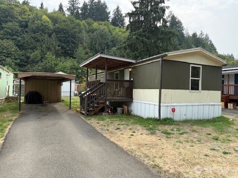 Photo of 1313 W Cota Street #27, Shelton, WA 98584 (MLS # 2413579)