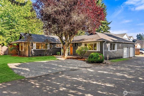 Photo of 5025 45th Avenue SE, Lacey, WA 98503 (MLS # 2569032)