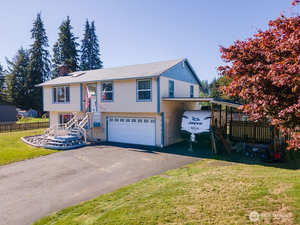 335 Evergreen Lane