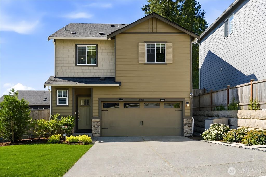Photo of 19432 9th Avenue SE, Bothell, WA 98012 (MLS # 2519807)
