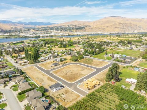 Photo of 134 Chadwick (Lot6) Place NW, East Wenatchee, WA 98802 (MLS # 2493754)