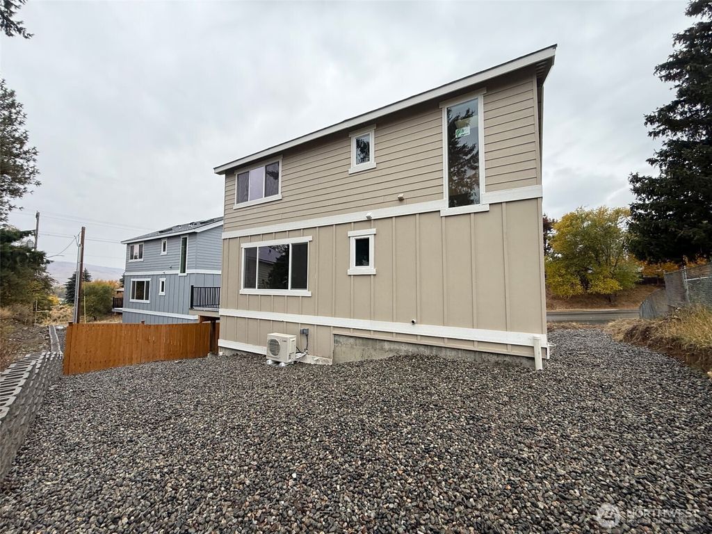 Photo of 600 Ross Canyon Road, Omak, WA 98841 (MLS # 2448185)