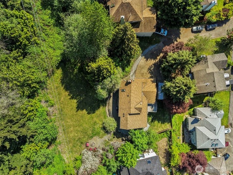 Photo of 4918 Mill Pond Drive SE, Auburn, WA 98092 (MLS # 2516843)