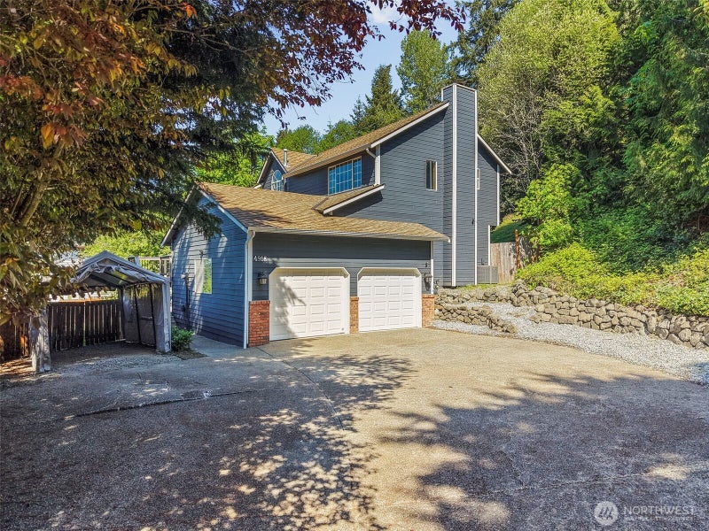 4918 Mill Pond Drive SE