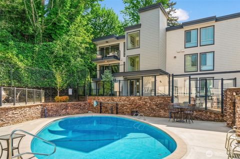 Photo of 3212 81st Place SE #C301, Mercer Island, WA 98040 (MLS # 2513826)