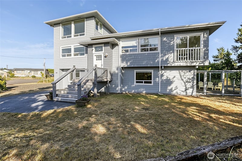 781 Camden Court SW
