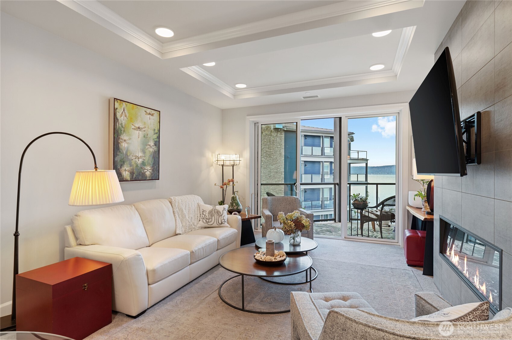 4907 Main Street 702