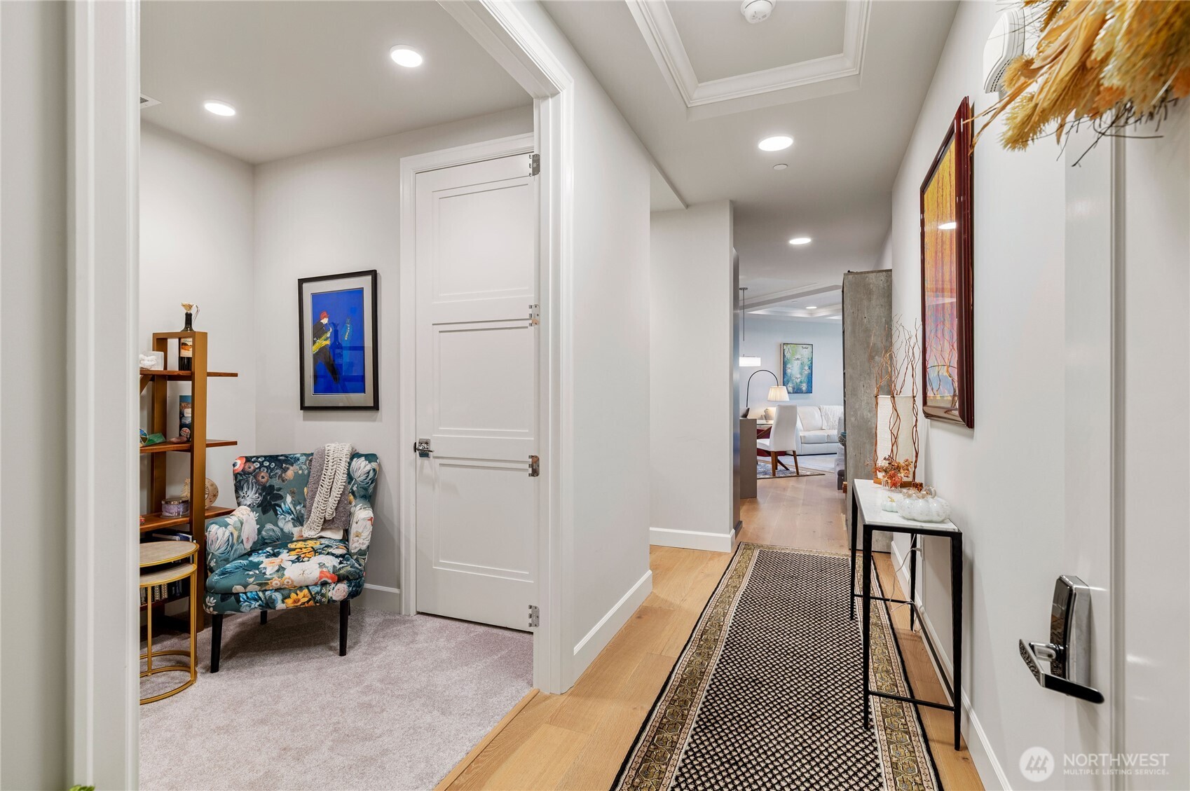 4907 Main Street 702