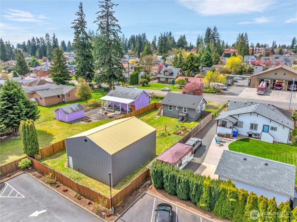 Photo of 6825 Colby Avenue, Everett, WA 98203 (MLS # 2363288)